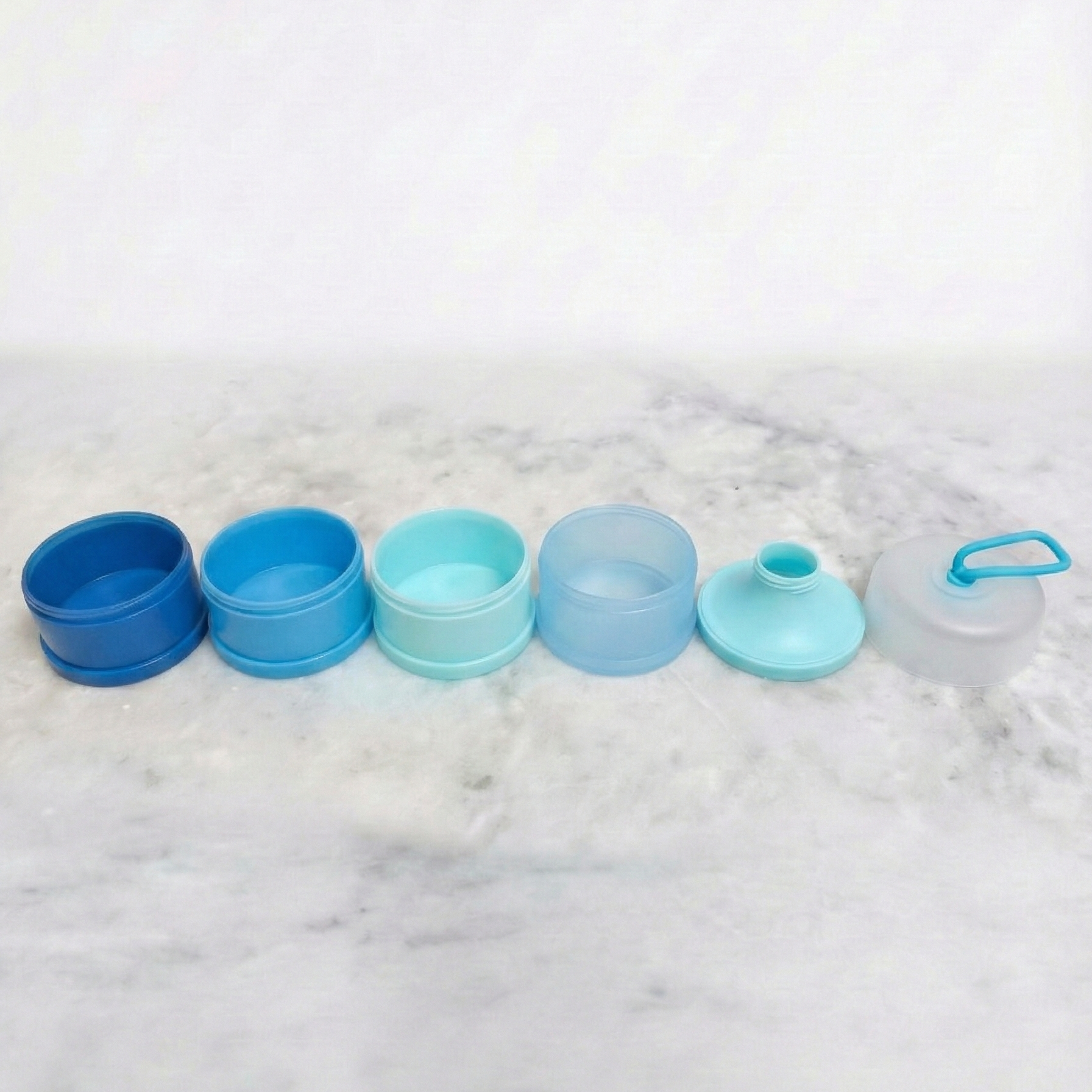 BAEBi 4-i-1 Pulverbeholder & Snacktårn