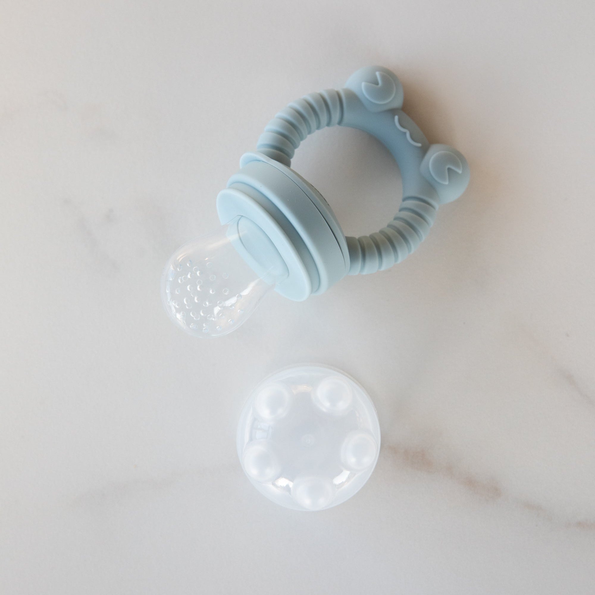 BAEBi 'Froggy' Frugtsut & Bidering